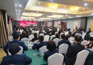 安惠河南分公司举行五周年庆典暨市场工作会