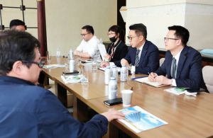 绿叶董事长徐建成带队考察日本化妆品市场</a>