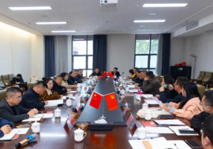 益阳市市场监督管理局党组书记调研理想华莱