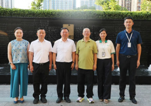 湖南省商务厅商务服务中心主任调研绿之韵